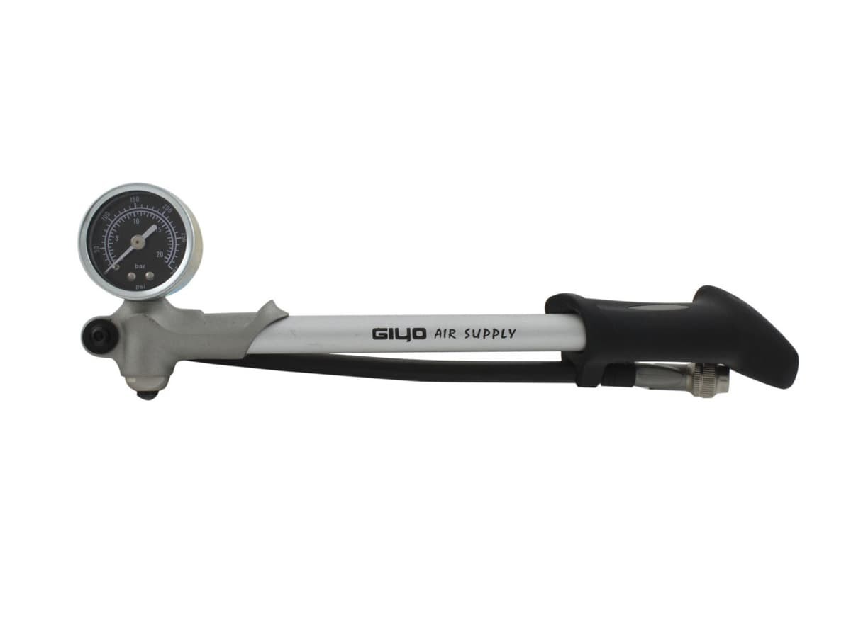 Giyo shock pump clearance